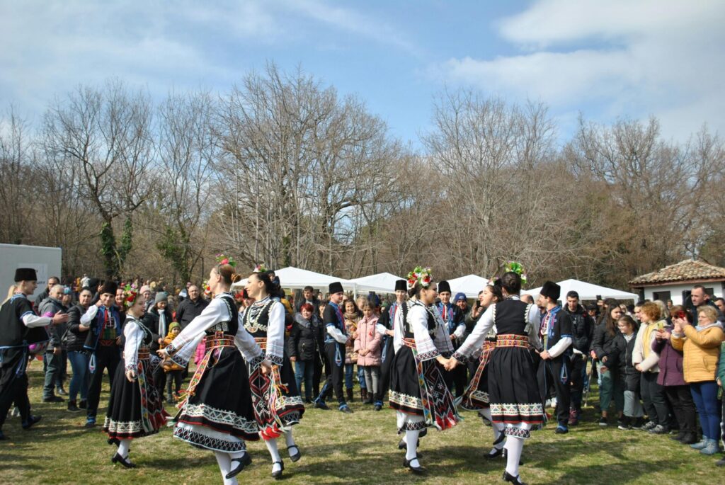 Balkan dancers in park